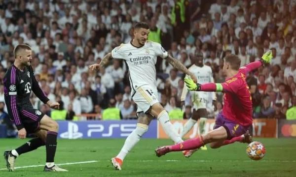 Ngược dòng khó tin trước Bayern, Real lần thứ 18 vào chung kết Champions League