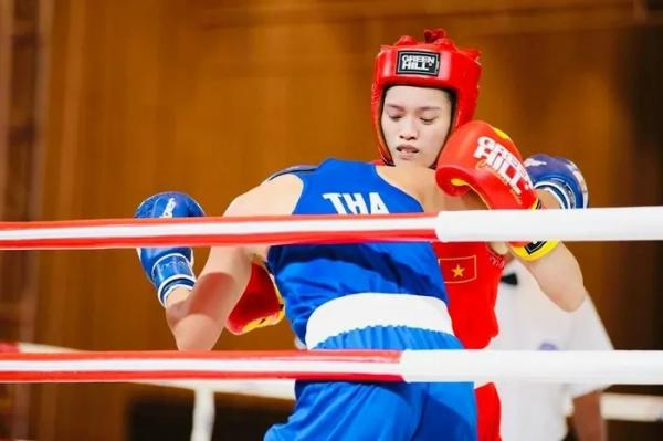 Tuyển thủ boxing Nguyễn Thị Tâm dự bị ở vòng loại Olympic 2024